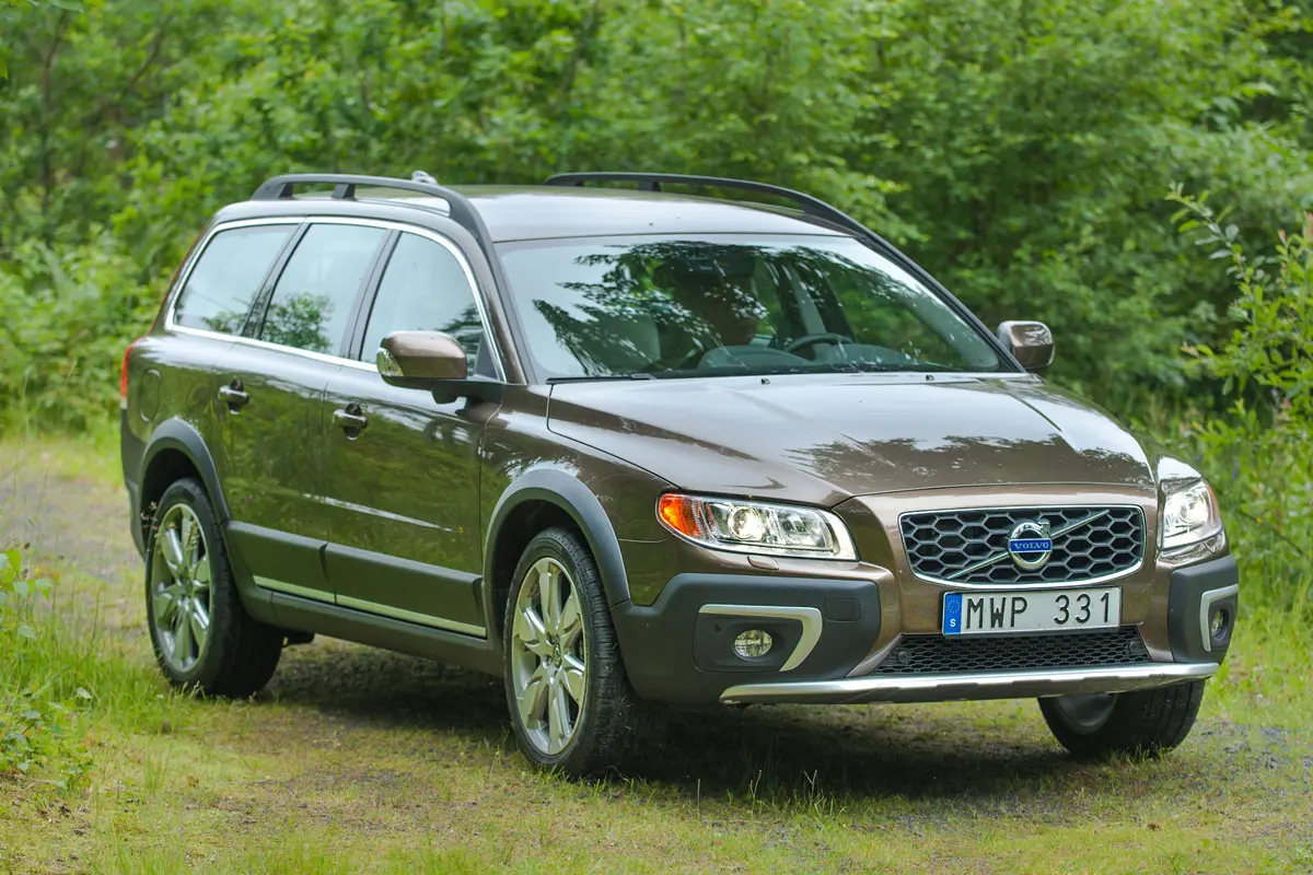 Volvo XC70 XC70 2.4 D D5 AWD Kinetic 2