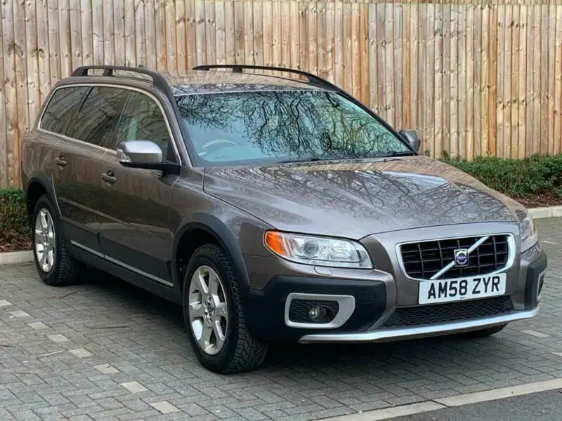 Volvo XC70 XC70 2.4 D D5 AWD Geartronic 3