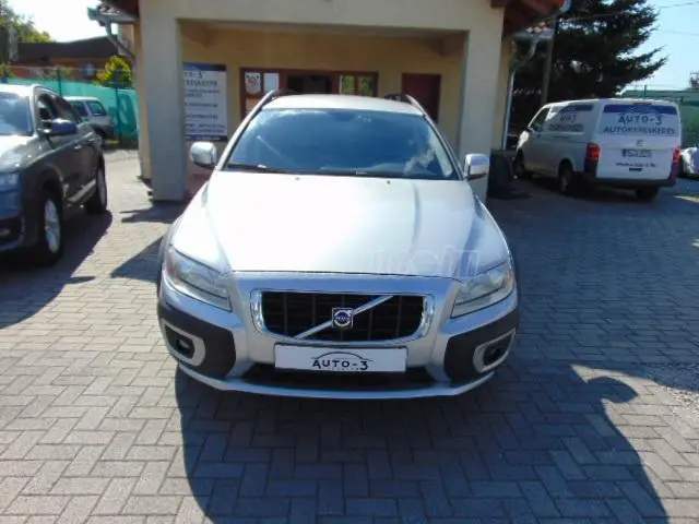 Volvo XC70 XC70 2.4 D D5 AWD Geartronic 7