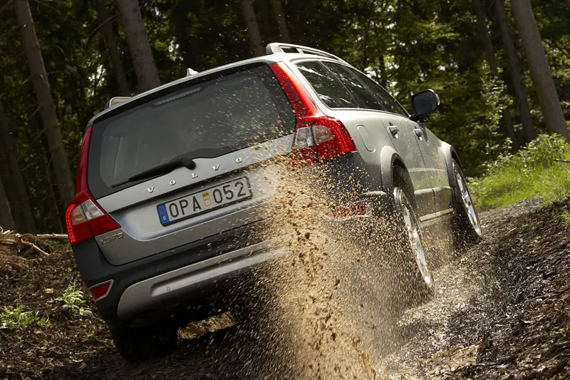 Volvo XC70 XC70 2.4 D D5 AWD Kinetic 5