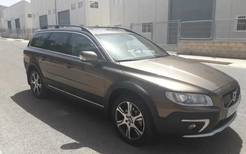 Volvo XC70 XC70 2.4 D D5 AWD Momentum 5