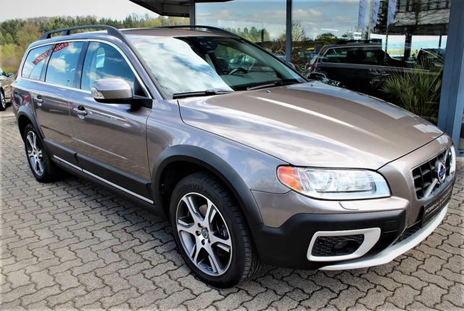 Volvo XC70 XC70 2.4 D D5 AWD Premium Geartronic 6