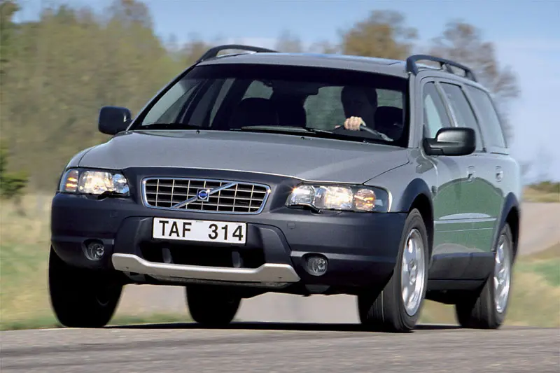 Volvo XC70 XC70 2.5 T AWD 6