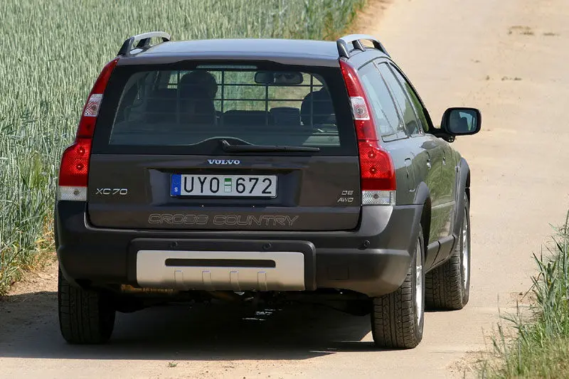 Volvo XC70 XC70 2.5 T AWD 1