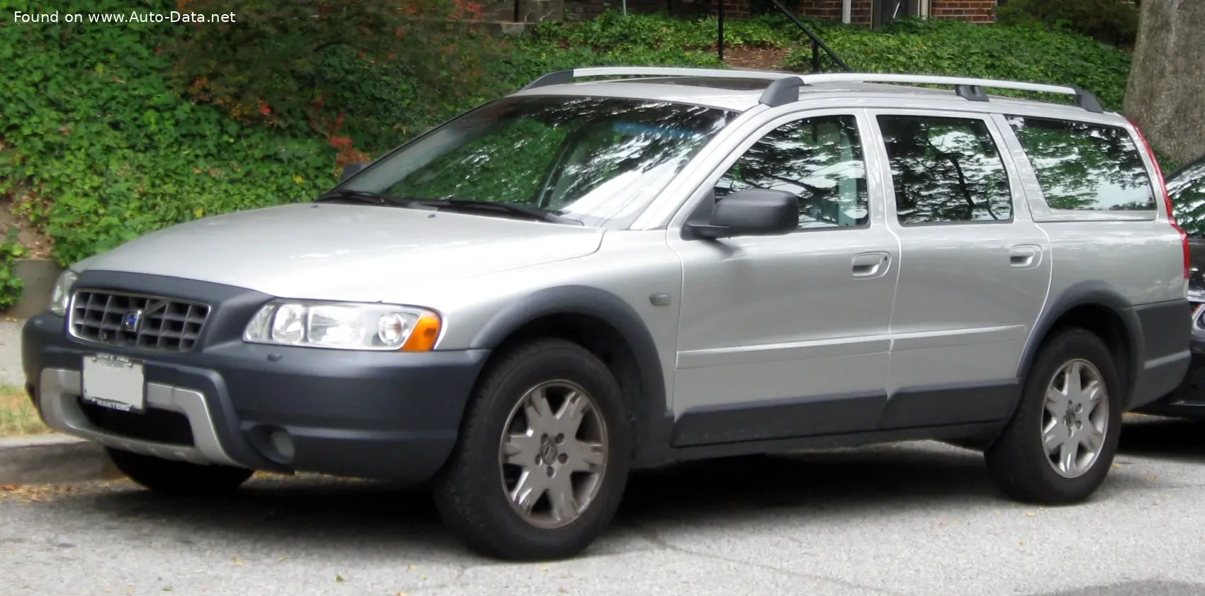 Volvo XC70 XC70 2.5 T AWD 3