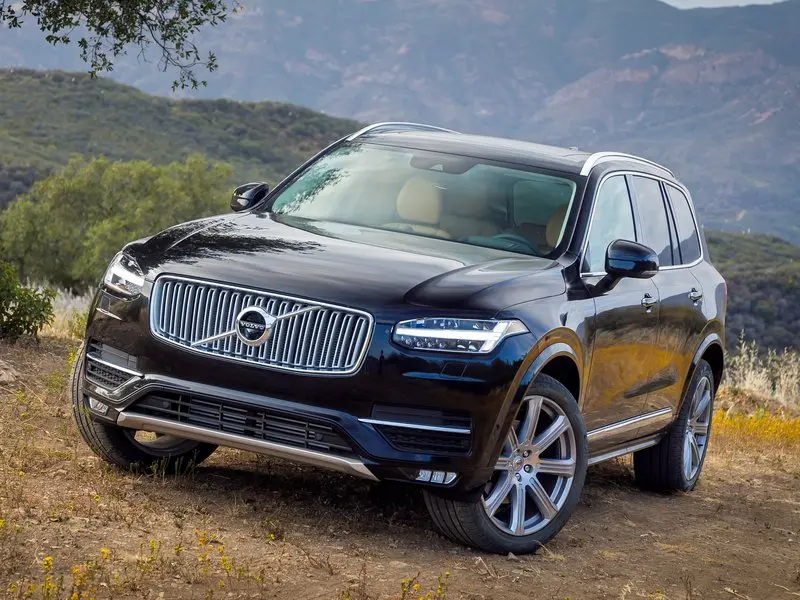 Volvo XC90 XC90 2.0 D B5 AWD Momentum Geartronic 2