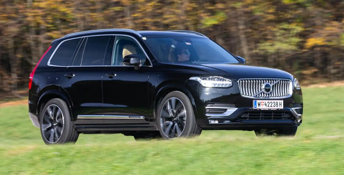 Volvo XC90 XC90 2.0 D B5 AWD Momentum Geartronic 0