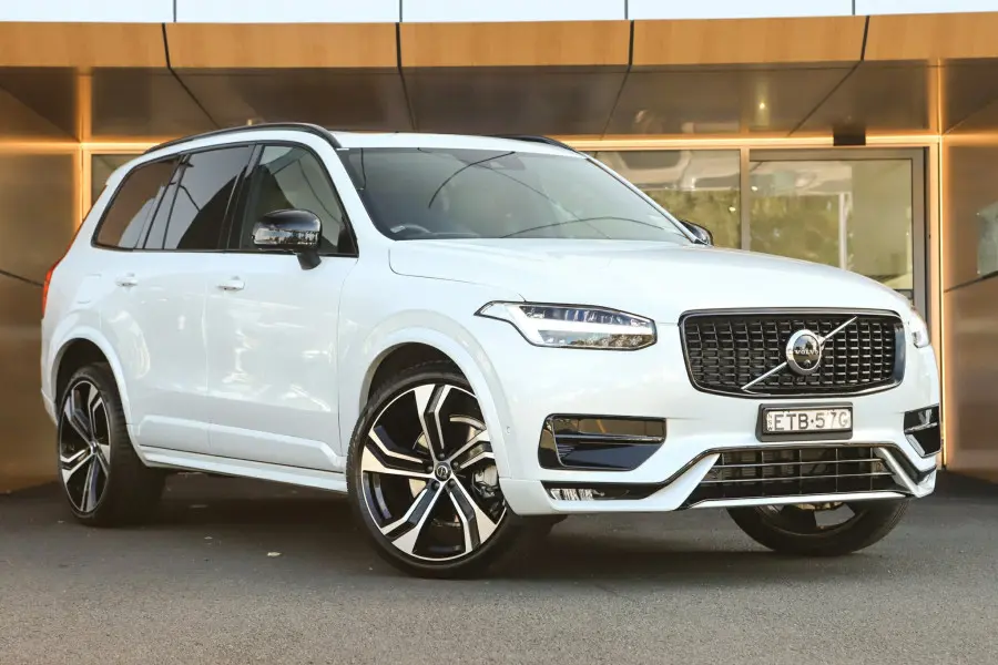 Volvo XC90 XC90 2.0 B6 AWD 7 Koltuk R-Design Geartronic 5