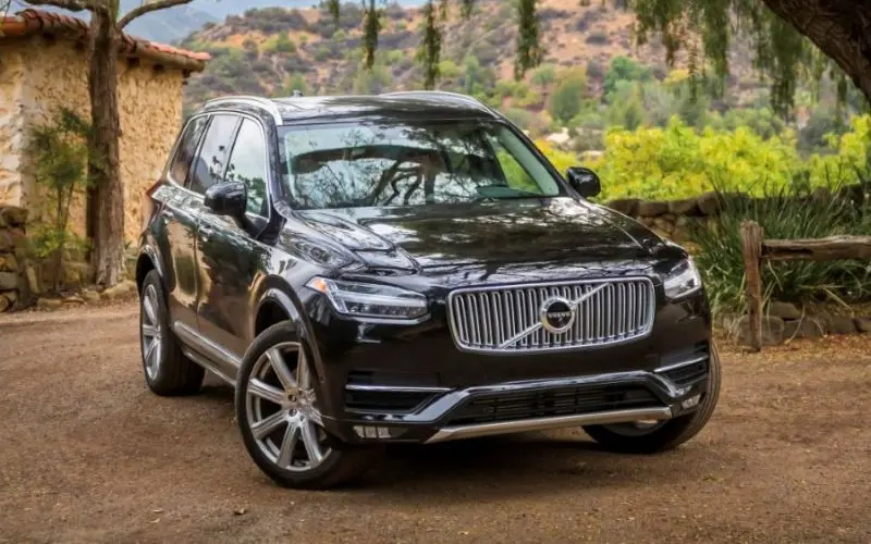 Volvo XC90 XC90 2.0 D B5 AWD Momentum Geartronic 2