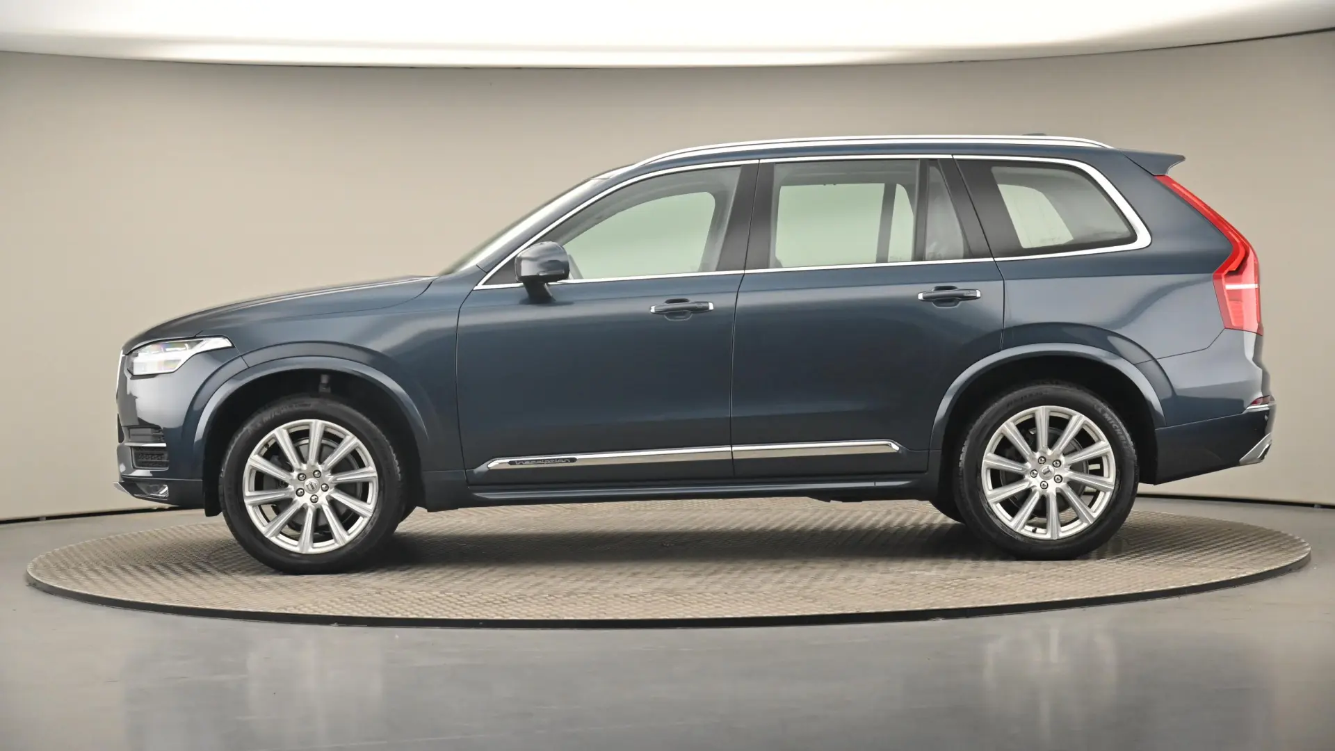 Volvo XC90 XC90 2.0 D D5 AWD Momentum Geartronic 2