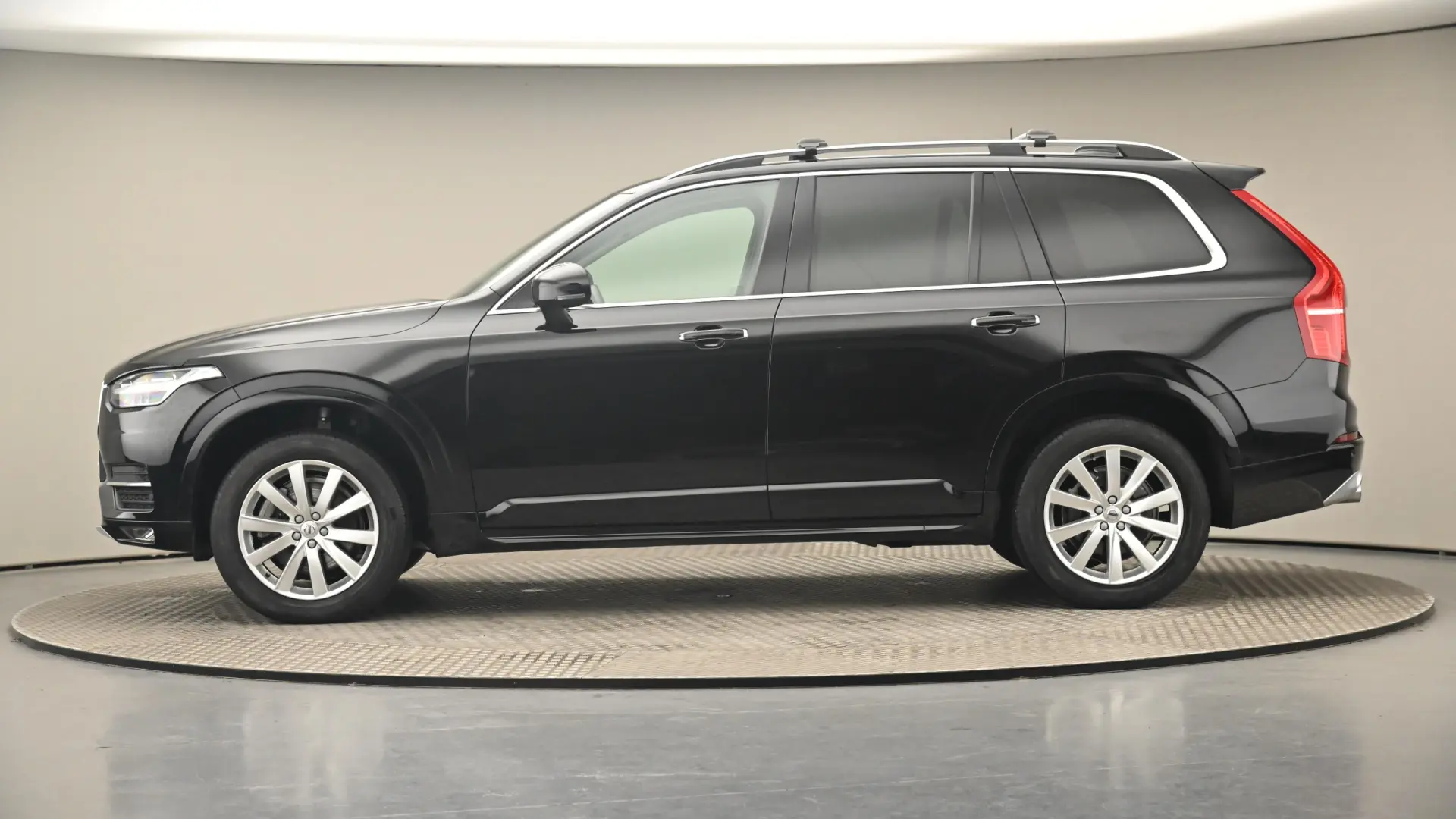 Volvo XC90 XC90 2.0 D D5 AWD Momentum Geartronic 1