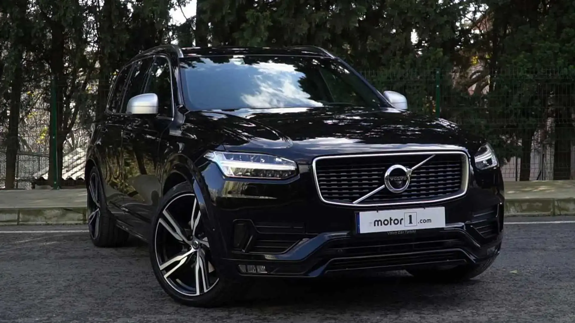 Volvo XC90 XC90 2.0 T6 AWD R-Design Geartronic 7
