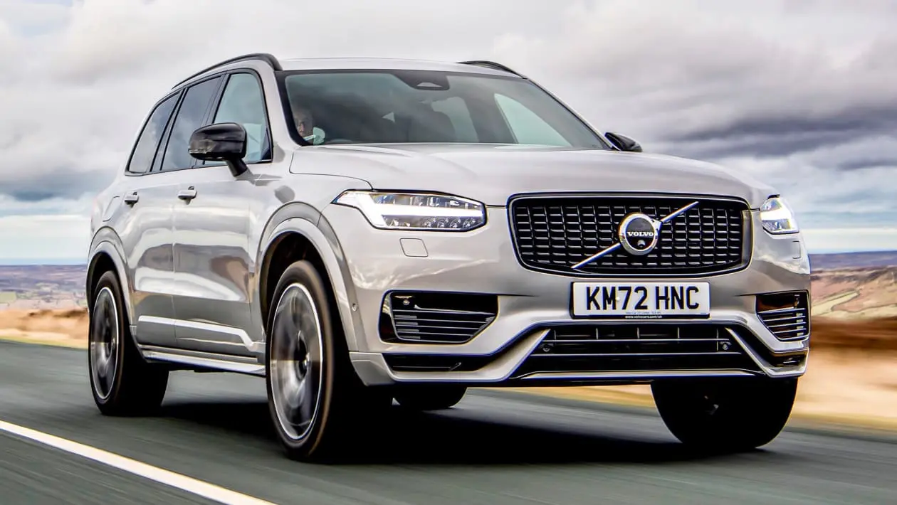 Volvo XC90 XC90 2.0 T8 Hybrid AWD Momentum Geartronic 3