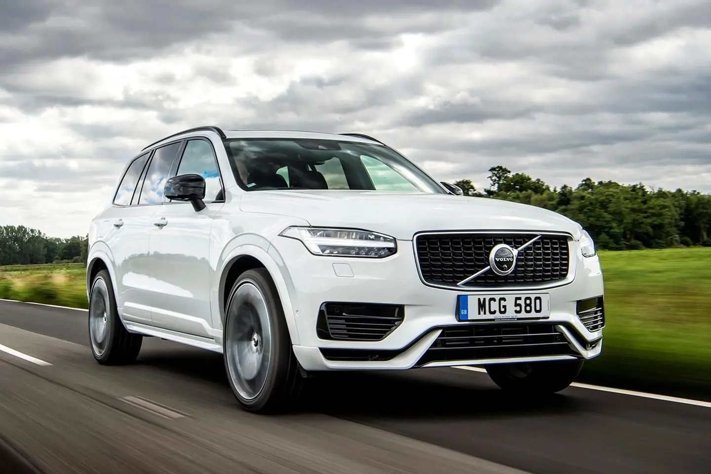 Volvo XC90 XC90 2.0 T8 Recharge Plug-In Hybrid AWD Plus Bright 4