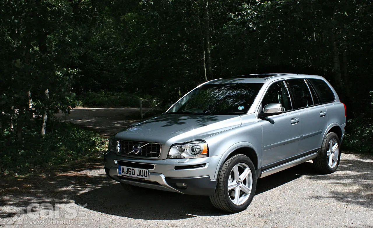 Volvo XC90 XC90 2.4 D D5 AWD R-Design Geartronic 3