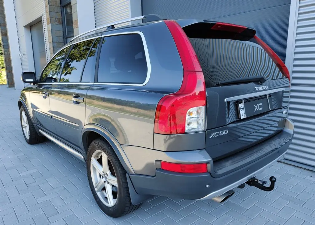 Volvo XC90 XC90 4.4 V8 AWD Adventure Edition Geartronic 4