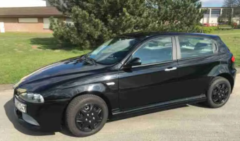 Alfa Romeo 147 147 2.0 TwinSpark Distinctive
