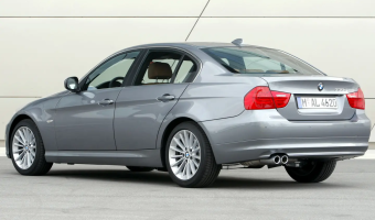 BMW 3 Serisi 3 Serisi 330xi Standart