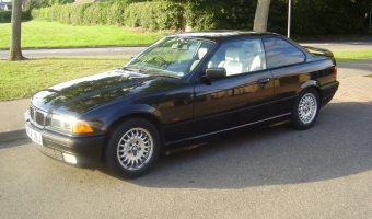 BMW 3 Serisi 3 Serisi 323i Standart