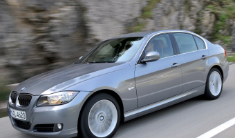 BMW 3 Serisi 3 Serisi 330d Standart