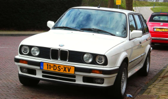 BMW 3 Serisi 3 Serisi Touring 318i Standart
