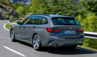 BMW 3 Serisi 3 Serisi Touring 330d xDrive Standart