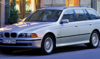 BMW 5 Serisi 5 Serisi Touring 525d Standart