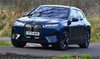 BMW  IX 40 xDrive First Edition Essence