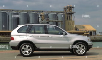 BMW X5 X5 4.4i Standart