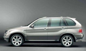BMW X5 X5 4.8is Standart