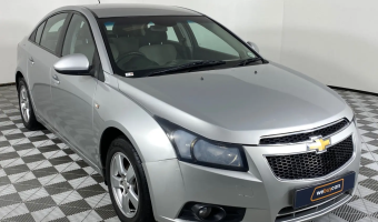 Chevrolet Cruze Cruze 1.6 LS Plus