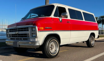 Chevrolet  G Van G20