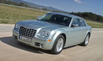Chrysler  300C 2.7