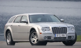 Chrysler  300C Touring 6.1 SRT