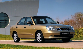 Daewoo Nubira Nubira 1.8 CDX