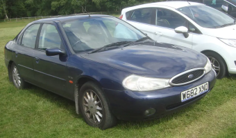 Ford Mondeo Mondeo 2.0 Ghia