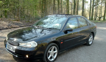 Ford Mondeo Mondeo 2.5 V6 Ghia