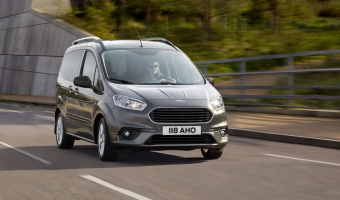 Ford Tourneo Courier Tourneo Courier 1.5 TDCI Black Line