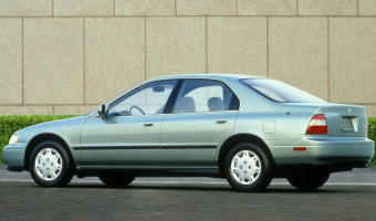 Honda Accord Accord 2.0i ES