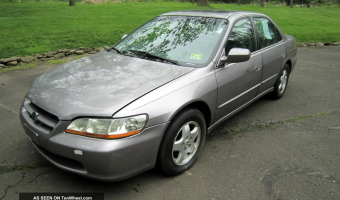 Honda Accord Accord 2.0i ES