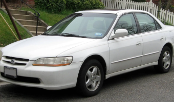 Honda Accord Accord 1.8i LS