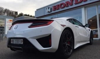 Honda NSX NSX 3.5 DOCH V6 Twin Turbo DCT