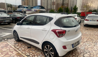 Hyundai i10 i10 1.2 D-CVVT Elite Red Pack