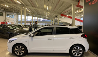Hyundai i20 i20 1.0 T-GDI Style Panoramik Cam Tavan Multimedya Paketi DCT