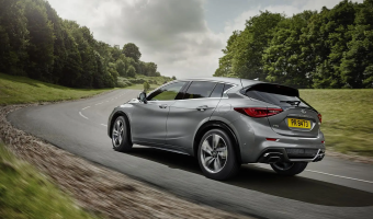 Infiniti Q30 Q30 1.6t Premium DCT