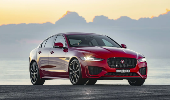 Jaguar XE XE 2.0 D R-Dynamic SE