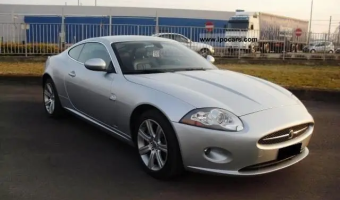 Jaguar  XK 4.2 L V8