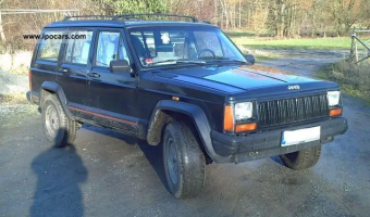 Jeep Cherokee Cherokee 2.5 TD Country