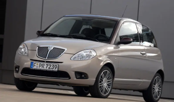 Lancia  Ypsilon 1.4 8V Platino