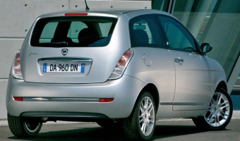 Lancia  Ypsilon 1.4 16V Platino